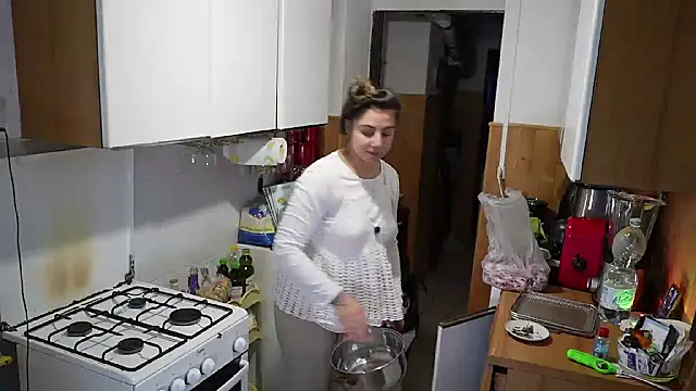 VanessaDoyle online show from September 2025 04:28:02 PM