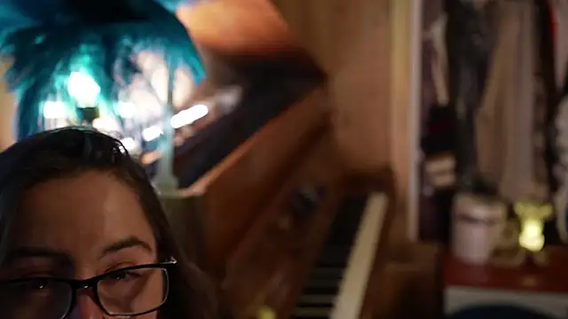 VanessaDoyle online show from September 2025 04:18:02 PM