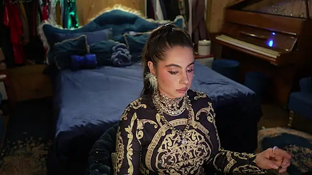 VanessaDoyle online show from September 2025 12:15:01 AM