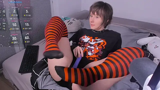 mothkink online show from July 2026 07:16:02 PM