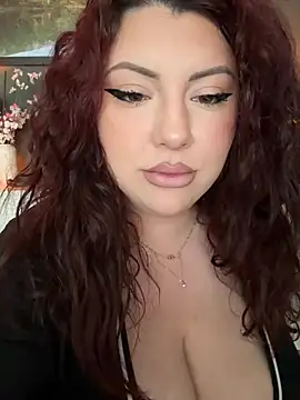 Snapshot of CurvyKimmy1 chatting on May 2026 09:28:01 AM CurvyKimmy1 online show from May 2026 09:28:01 AM