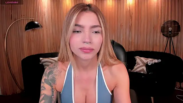 LexieWayne online show from July 2026 06:54:01 PM