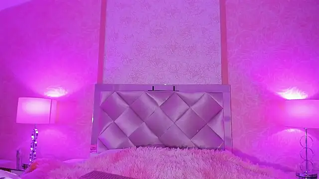 AntonellaRossi online show from November 2025 07:46:02 PM