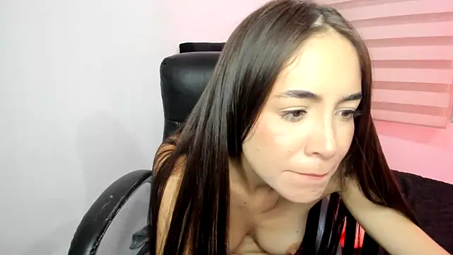 CristinaLaurentt online show from February 2025 02:28:01 AM