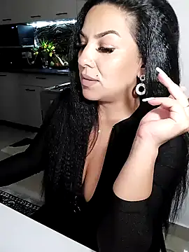 hot-babygirl online show from November 2025 07:13:02 PM