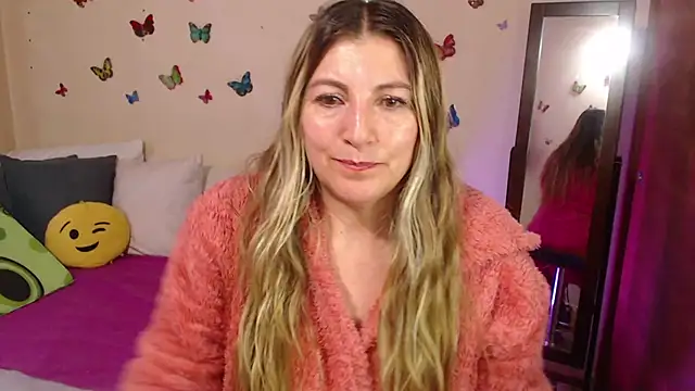 Jolie-Mature online show from February 2025 10:47:01 PM