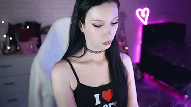  Uindi  online show from February 2025 05:39:02 PM