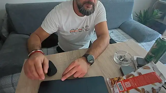 TigerOne19 online show from November 2025 12:27:02 PM