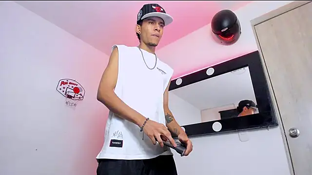 Samuel Suarez online show from May 2026 04:52:01 AM