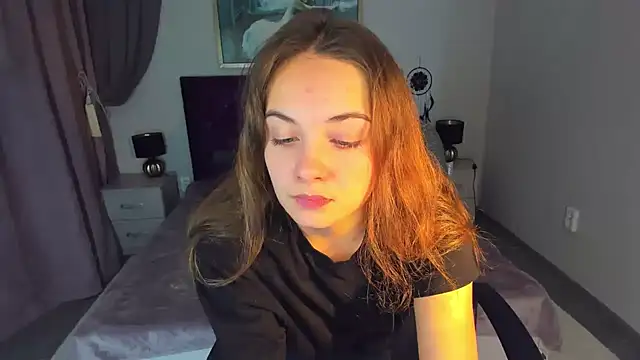 KristinaLoison online show from December 2024 07:10:01 PM