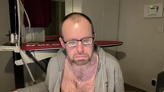 FABIOGLASSES online show from February 2026 12:31:01 AM