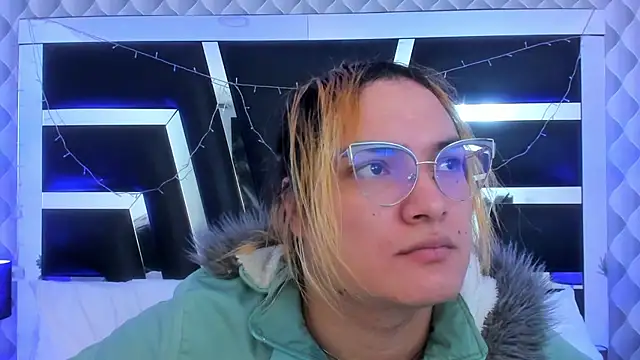 Snapshot of katya_kozlov chatting on September 2025 05:30:01 AM katya kozlov online show from September 2025 05:30:01 AM