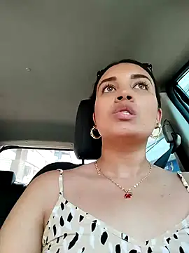 aisha es online show from January 2025 05:45:02 PM