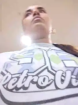 aisha es online show from March 2025 09:56:01 PM