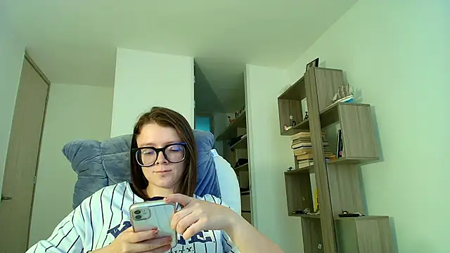 Arya starrk online show from September 2025 03:12:02 PM