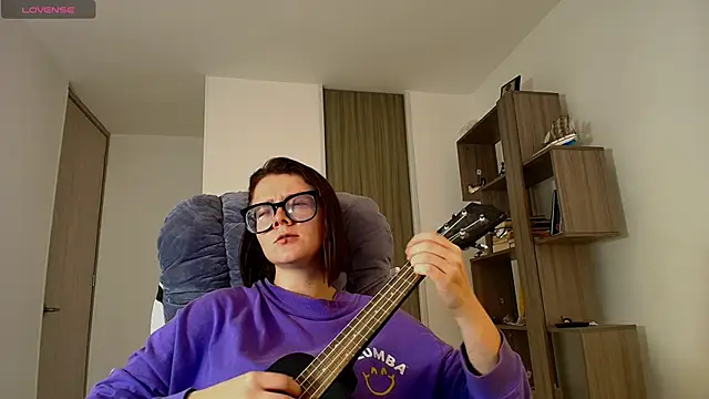 Arya starrk online show from November 2025 02:38:02 PM