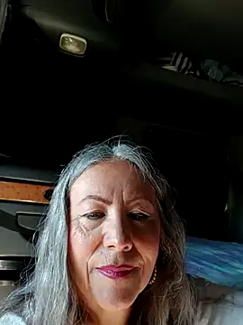 EvaRobinson online show from March 2025 02:32:02 PM