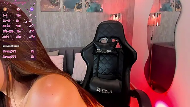 Snapshot of MelanieHudson_ chatting on December 2024 03:45:02 AM MelanieHudson  online show from December 2024 03:45:02 AM