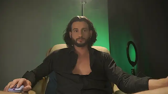 Keen   Luckystrike online show from November 2025 05:55:02 PM