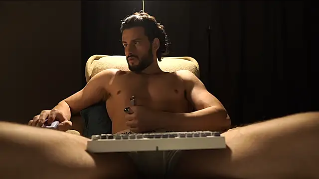 Keen   Luckystrike online show from March 2026 10:27:02 PM