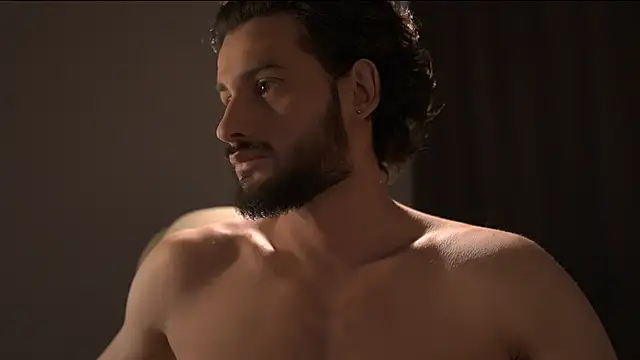 Keen   Luckystrike online show from April 2026 06:19:01 AM