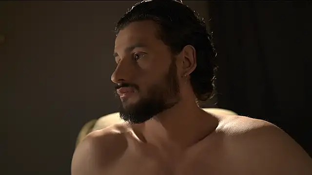 Keen   Luckystrike online show from April 2026 06:53:02 PM