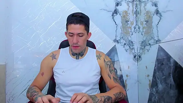 yeckodream online show from November 2025 04:22:01 AM