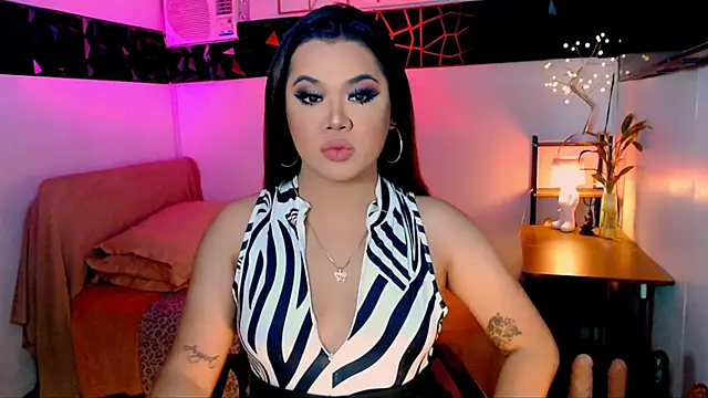 asiankatyhuge online show from November 2025 11:48:01 PM