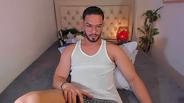 Josseph1  online show from January 2025 01:37:02 AM