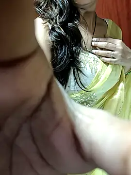 SHANAYA94 online show from November 2025 06:32:01 PM