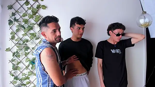 EuphoriaBoys online show from December 2024 07:38:02 PM