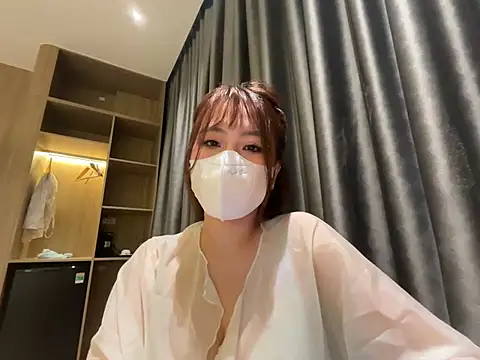 Onee-Chew online show from June 2026 04:11:01 PM