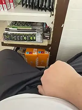 buri232 online show from March 2025 11:03:01 AM