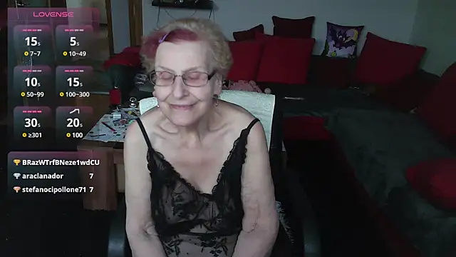 HeisseomaOriginal online show from January 2025 02:28:02 PM