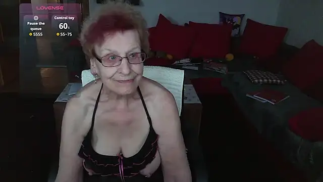 HeisseomaOriginal online show from January 2026 08:18:02 AM