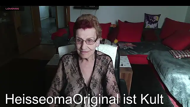 HeisseomaOriginal online show from June 2026 07:07:01 AM