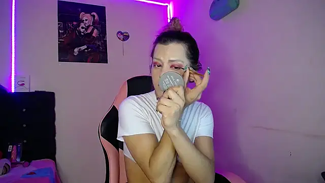 yuliana 19 online show from November 2025 09:54:02 AM