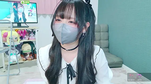 -M Hinano  online show from June 2026 01:02:02 PM