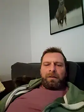 Snapshot of Mjn34 chatting on January 2025 07:31:01 AM Mjn34 online show from January 2025 07:31:01 AM