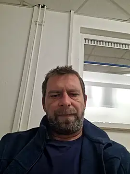 Snapshot of Mjn34 chatting on January 2025 07:06:01 AM Mjn34 online show from January 2025 07:06:01 AM