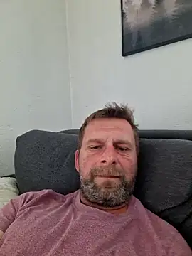 Snapshot of Mjn34 chatting on May 2026 12:21:01 PM Mjn34 online show from May 2026 12:21:01 PM