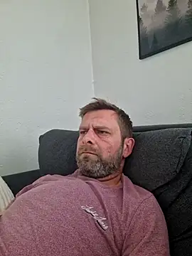 Snapshot of Mjn34 chatting on May 2026 01:17:02 PM Mjn34 online show from May 2026 01:17:02 PM