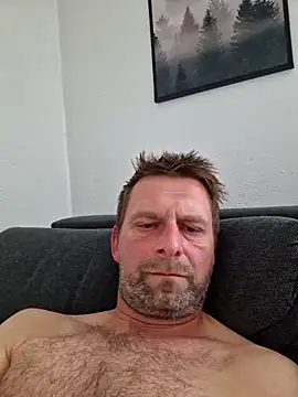 Snapshot of Mjn34 chatting on May 2026 04:04:02 PM Mjn34 online show from May 2026 04:04:02 PM