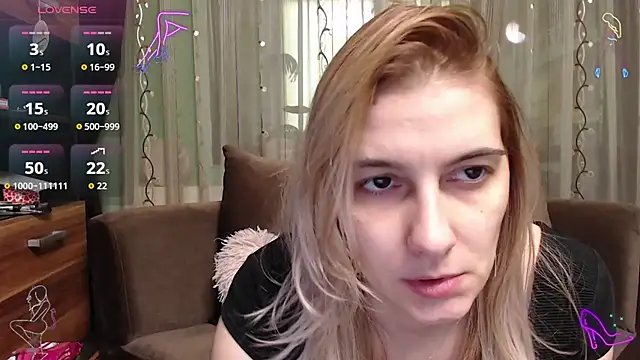 Snapshot of lovingfeetheels chatting on November 2025 07:08:02 AM lovingfeetheels online show from November 2025 07:08:02 AM