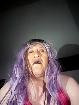 Snapshot of karlaalva chatting on April 2026 07:53:02 AM karlaalva online show from April 2026 07:53:02 AM