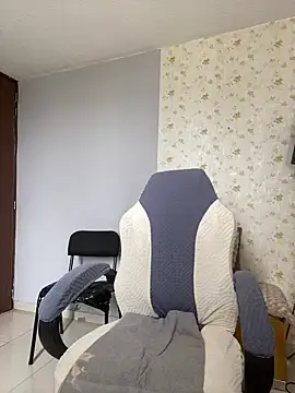 Snapshot of NatashaCruz- chatting on March 2025 05:25:02 PM NatashaCruz- online show from March 2025 05:25:02 PM