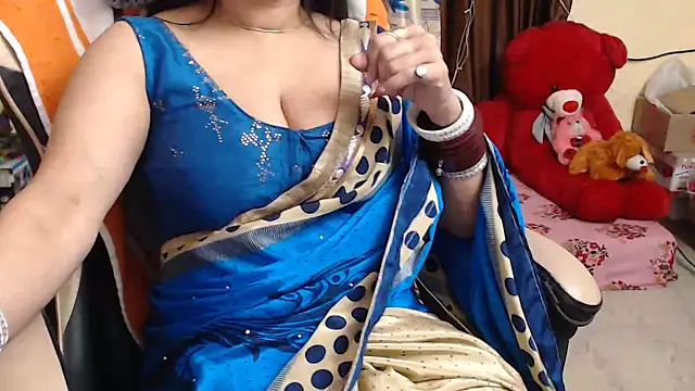 Snapshot of Naughty_Kashish chatting on January 2025 10:11:02 AM Naughty Kashish online show from January 2025 10:11:02 AM