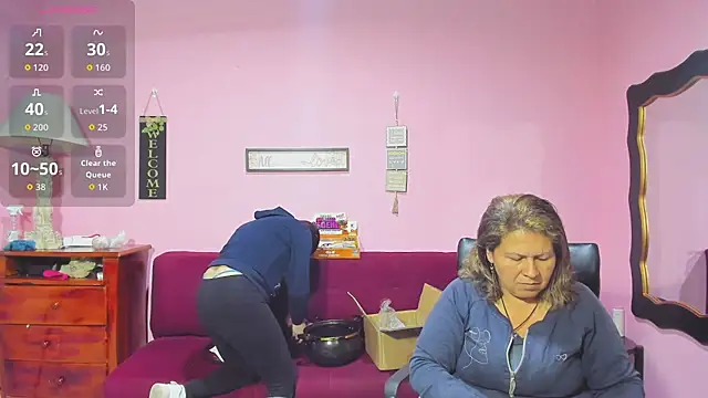 lesbiancuple online show from November 2025 12:55:02 AM