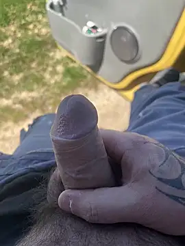 RenaudS-02 online show from April 2026 11:42:02 AM