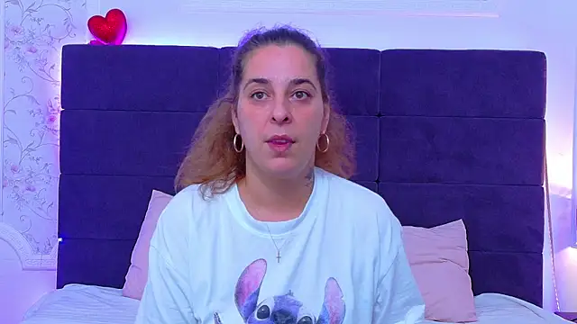KarinaNoir online show from July 2026 03:53:01 AM